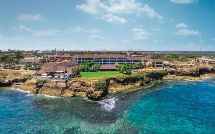 Sea Cliff Hotel