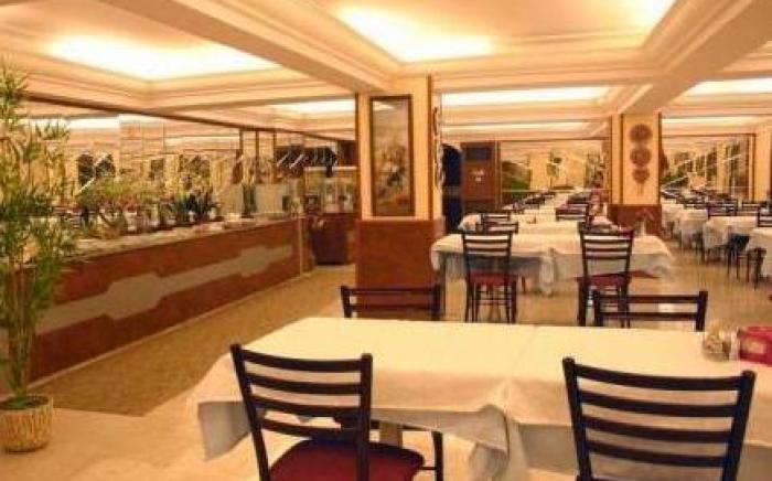 Hotel Monopol