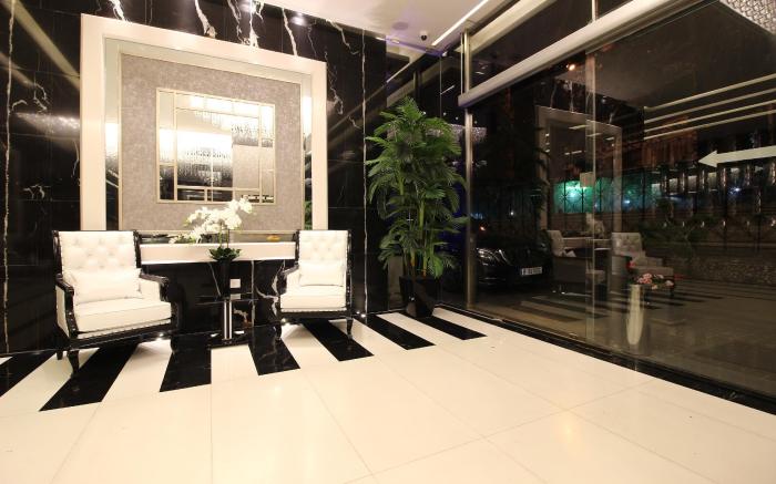 Palm Ville Suites