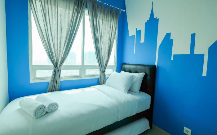 Minimalist 2BR Apt @Springhill Terrace By Travelio