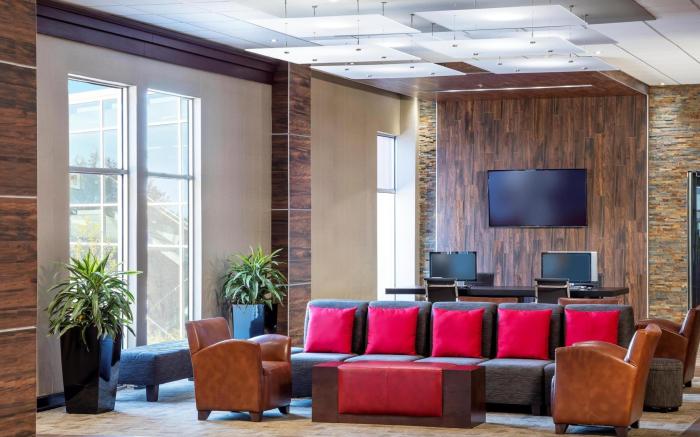 Four Points by Sheraton Chicago O'Hare Airport