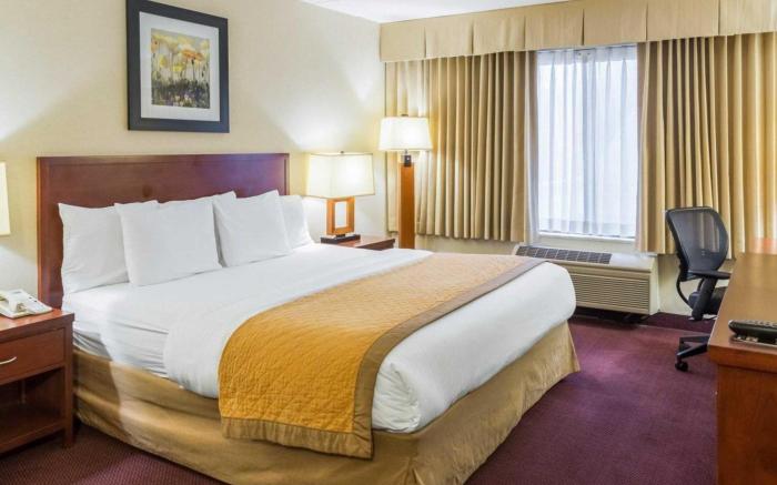 Clarion Hotel Somerset - New Brunswick