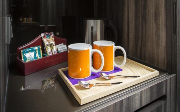 Aqueen Hotel Paya Lebar