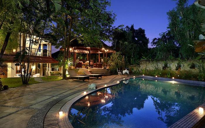 Gajah Biru Bungalows