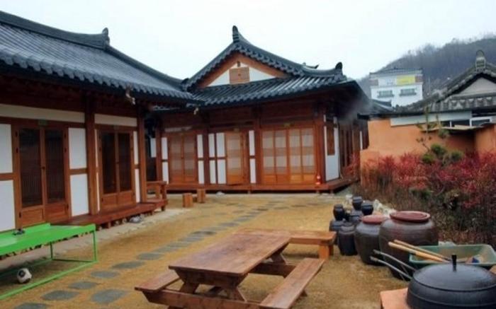 Seoro Hanok Guesthouse