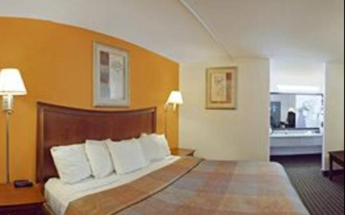 Best Western Central Inn