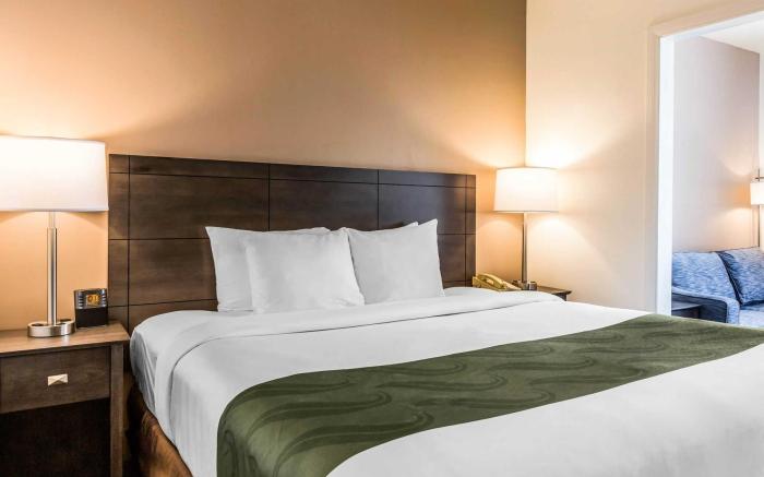 Ramada Suites by Wyndham San Diego