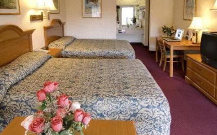 SLO INN