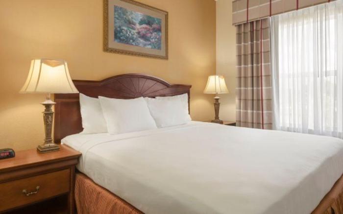 Country Inn & Suites by Radisson, Valdosta, GA