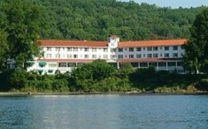 Shawnee Inn and Golf Resort