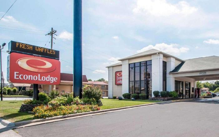 Econo Lodge Springfield I-44