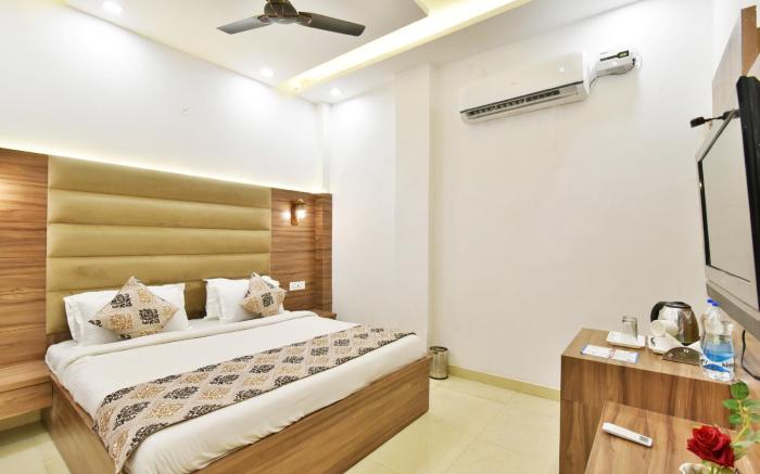 Hotel Sallow Premium