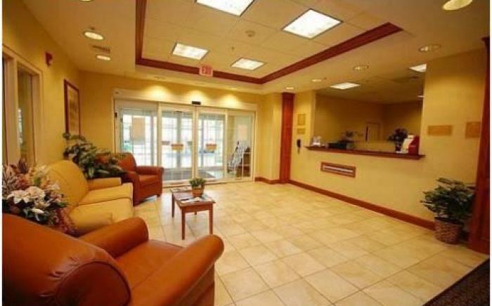 Candlewood Suites-West Springfield By IHG