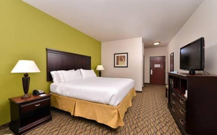Holiday Inn Express Hotel & Suites Sherman Highway 75 By IHG