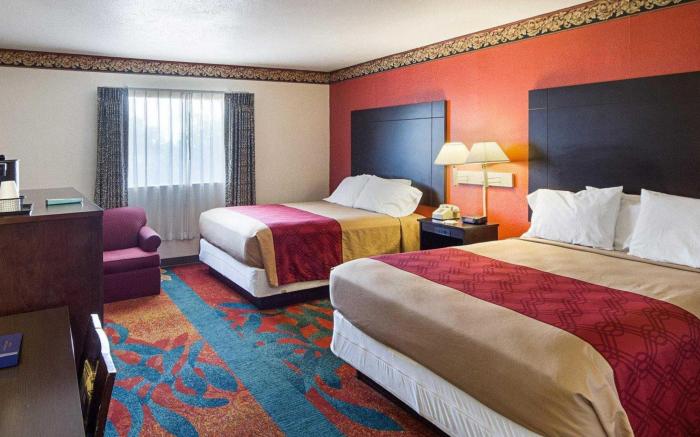 Rodeway Inn San Antonio Lackland AFB - SeaWorld