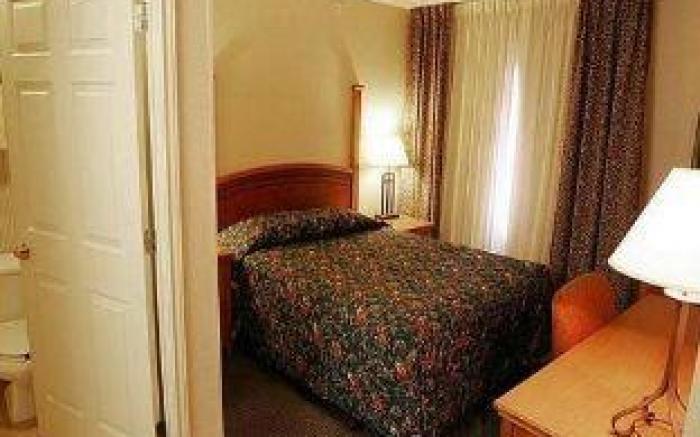 Staybridge Suites Detroit-Utica By IHG