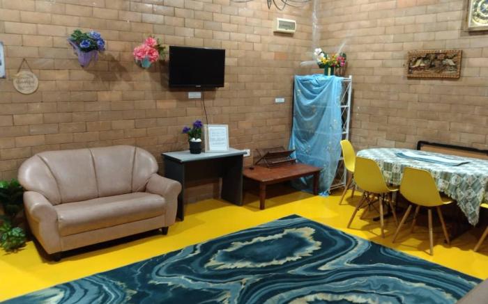 D'aman Homestay Parit Raja Darat