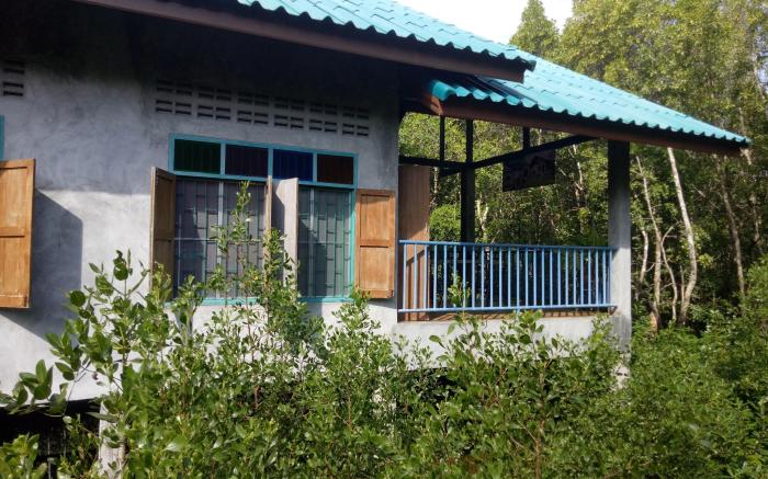 Ruean Raek Homestay (SHA Extra Plus)