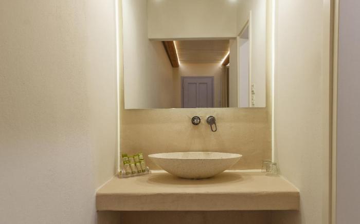 Aeolos Hotel