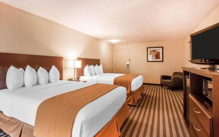 Quality Inn & Suites Vancouver - Hazel Dell