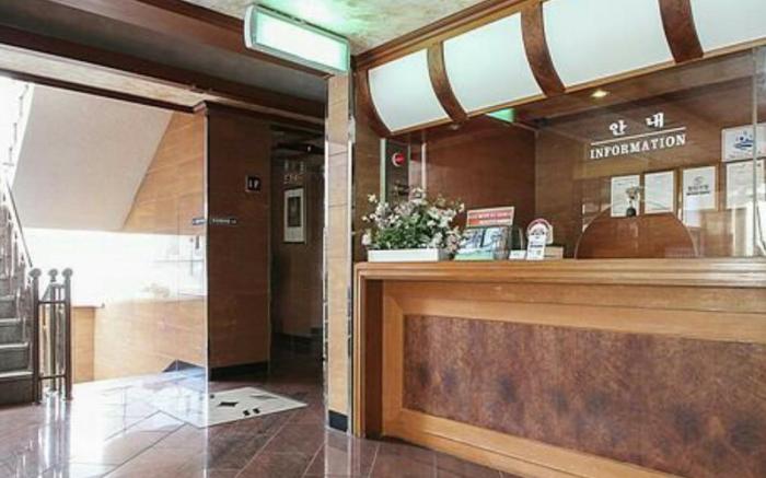 Hilltop Motel Asan