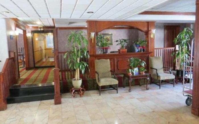 Days Inn by Wyndham Hollywood Near Universal Studios