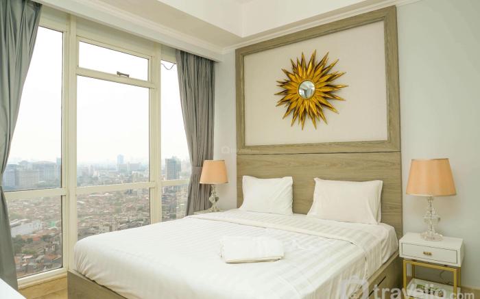 Lux 2BR with Private Lift Menteng Park By Travelio