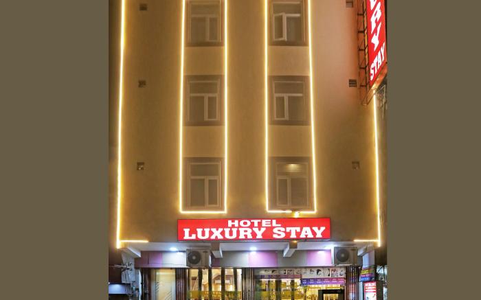 Hotel Luxury Stay - Near Delhi Airport