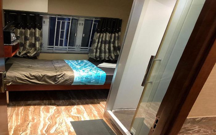 Rich Hostel