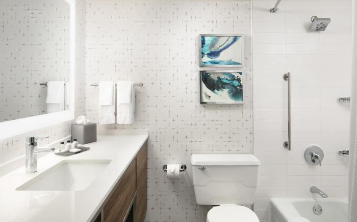 Crowne Plaza Dallas Market Ctr - Love Field, an IHG Hotel By IHG