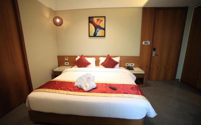 The Byke Delotel - Borivali