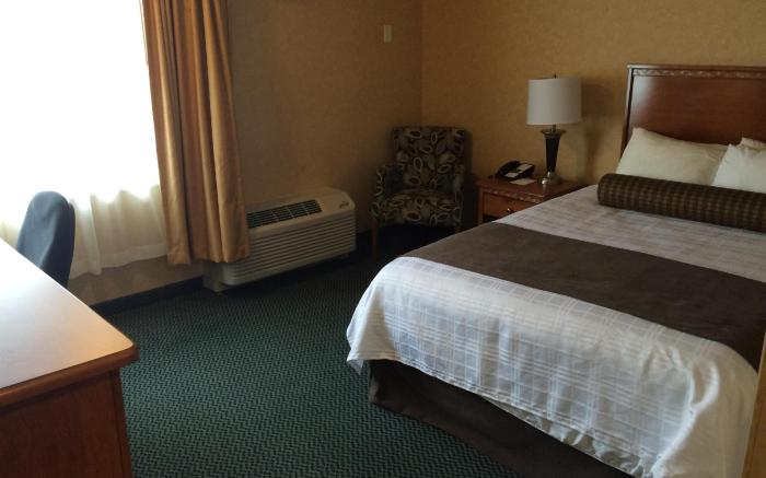 BEST WESTERN PLUS Country Meadows Inn