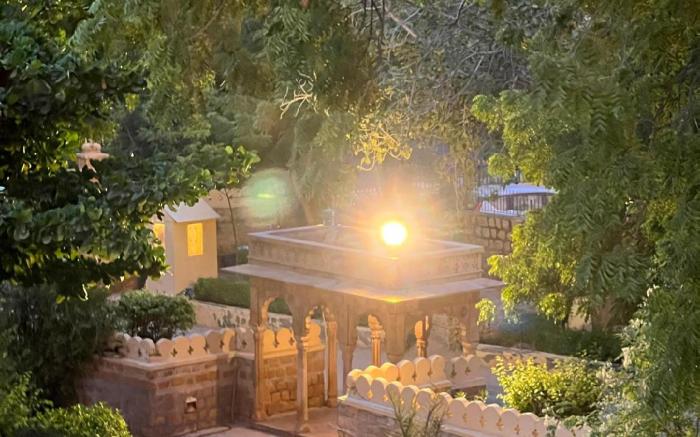 Hotel Heritage Inn A Luxury Retreat in City Center