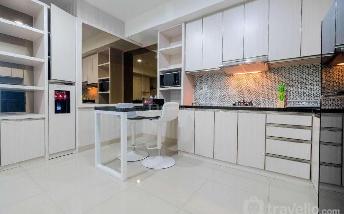Modern 2BR Grand Kamala Lagoon Apt By Travelio