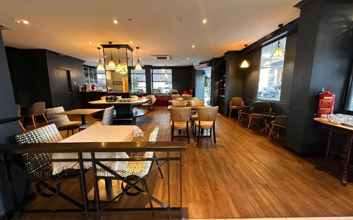 Merchant Hotel