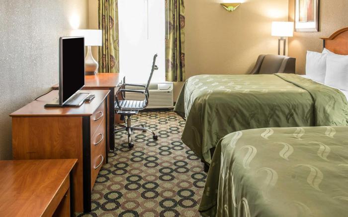 Quality Inn & Suites Columbus West - Hilliard