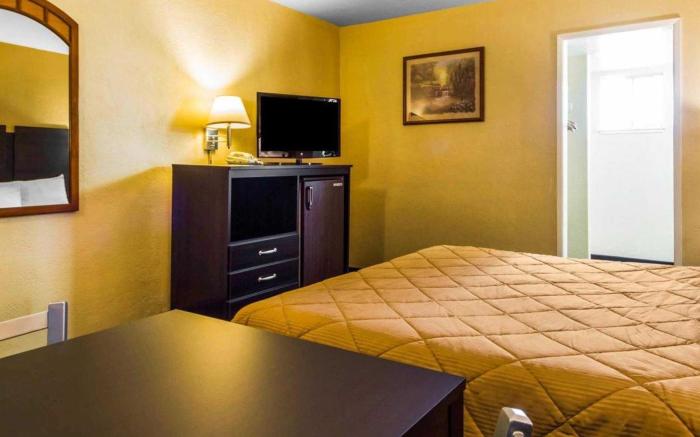 Econo Lodge Sacramento Convention Center