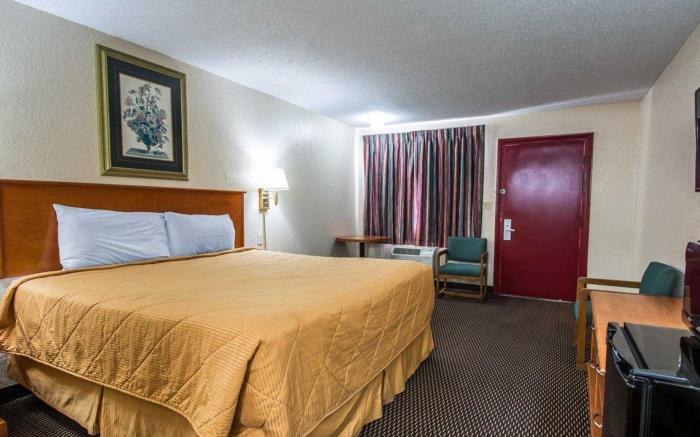 Rodeway Inn Fort Pierce I-95