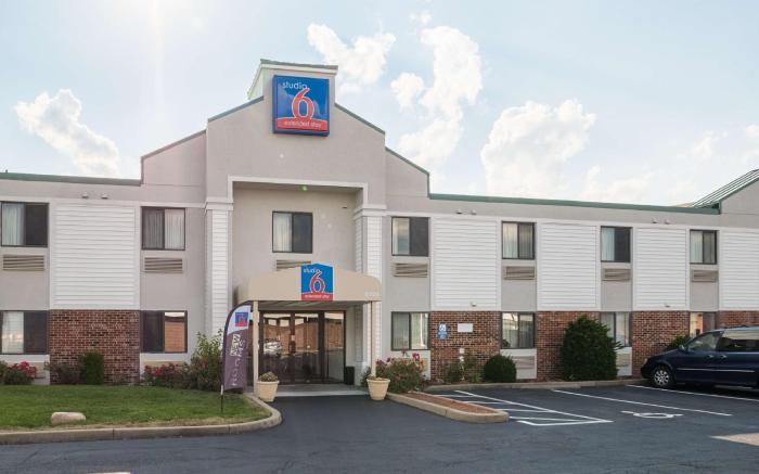 Studio 6  Miamisburg, OH - Dayton