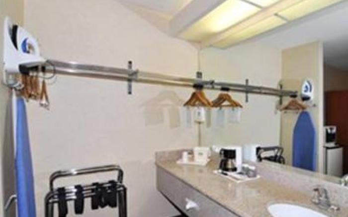 Best Western Norwalk Inn