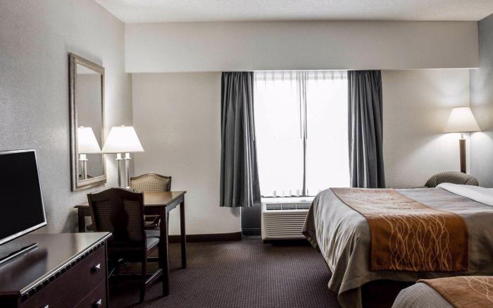 Comfort Inn & Suites Lumberton Central I-95