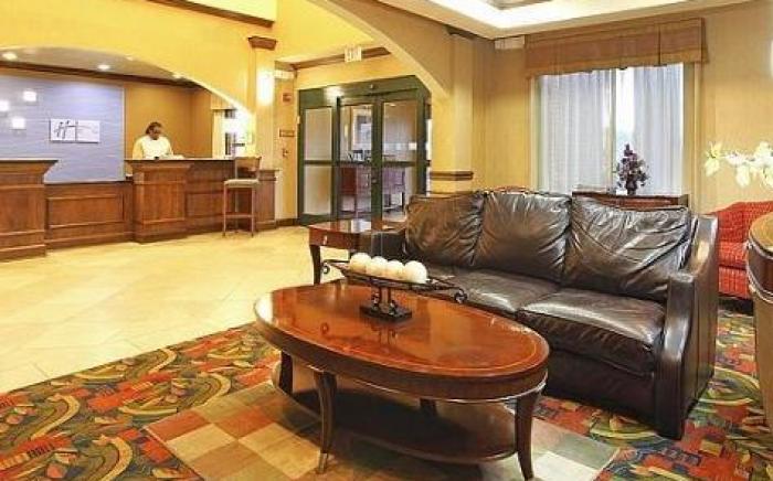 Holiday Inn Express Suites Little Rock West By IHG