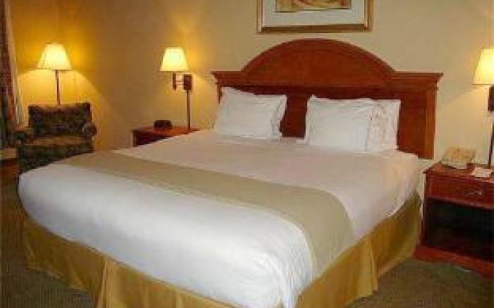 Holiday Inn Express Birmingham Irondale East By IHG