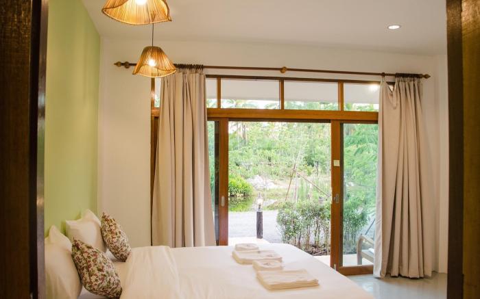 Ruean Thai Nai Bang by Pansak Resort