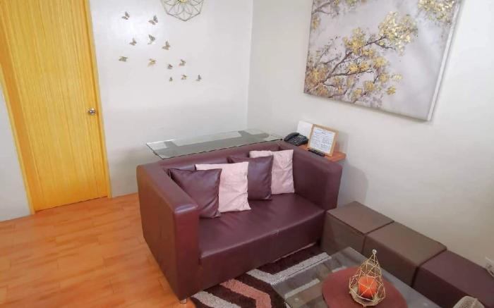 Davao Condo 2BR Pool Wifi Netflix