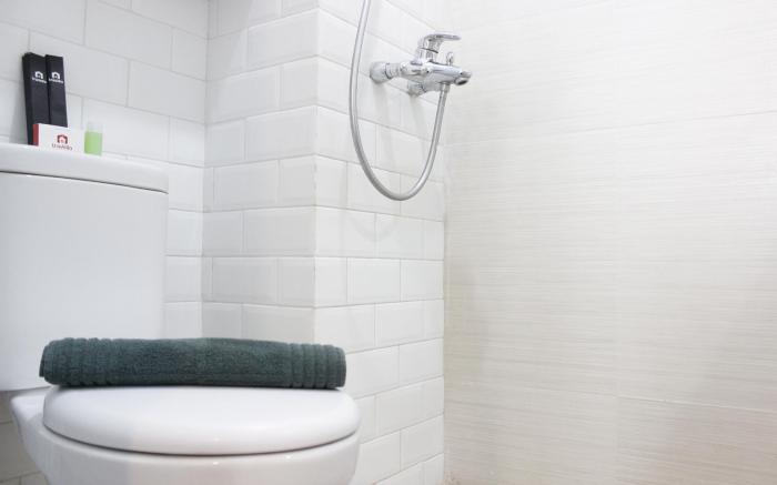 Classic 2BR @ Gateway Pasteur Apt By Travelio
