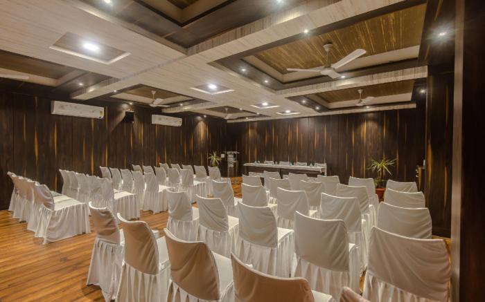 Hotel Sai Country Inn by Shantikamal