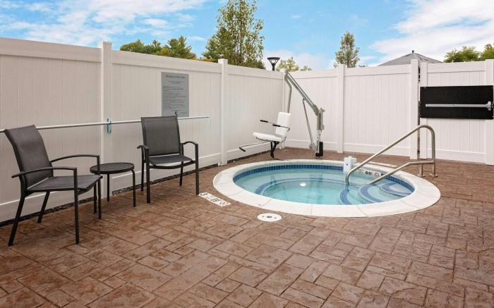 Fairfield by Marriott Inn & Suites Queensbury Glens Falls/Lake George Area