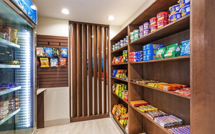 Holiday Inn Express and Suites Purcell By IHG