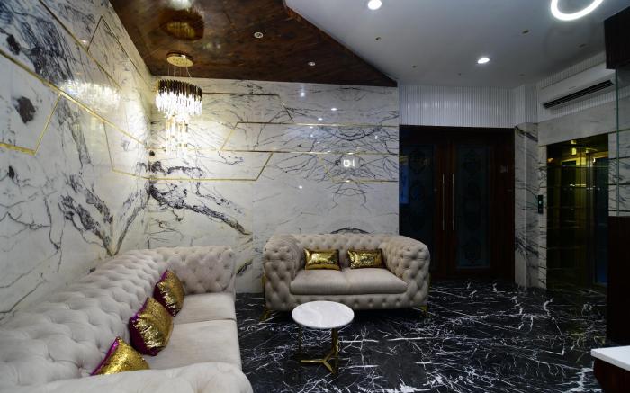 HOTEL OM STAY WELL